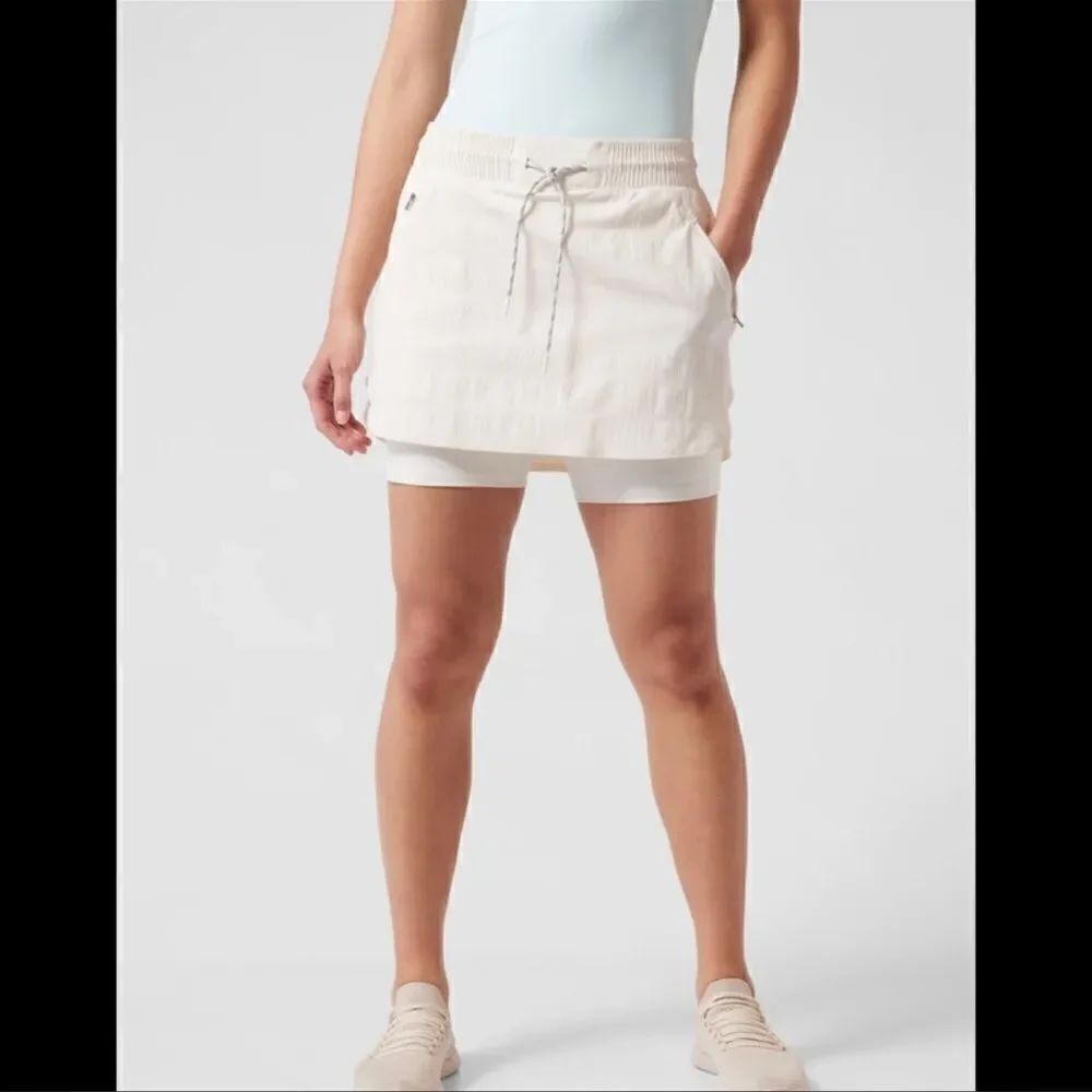 NWT Athleta Trekkie Skort White Skirt 10